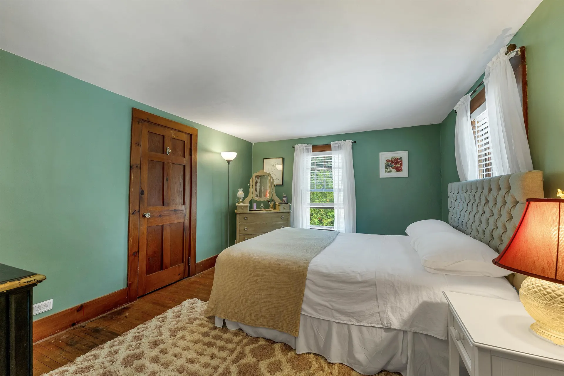 652 West Side Road Conway NH 03818