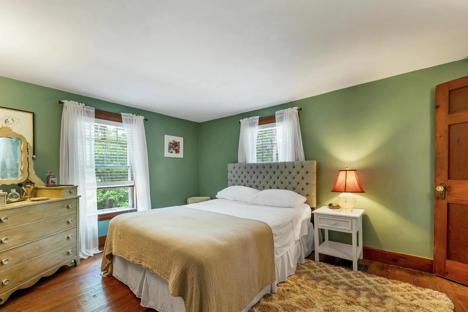 652 West Side Road Conway NH 03818