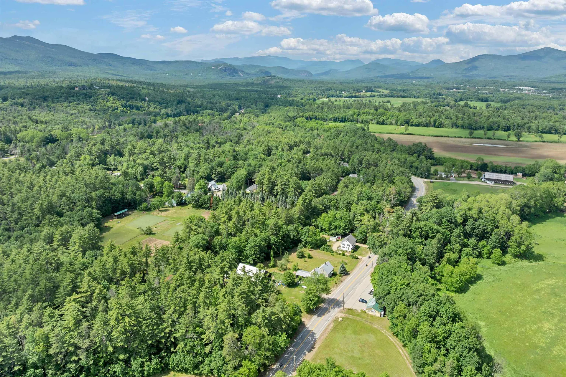 652 West Side Road Conway NH 03818