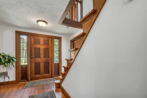 652 West Side Road Conway NH 03818