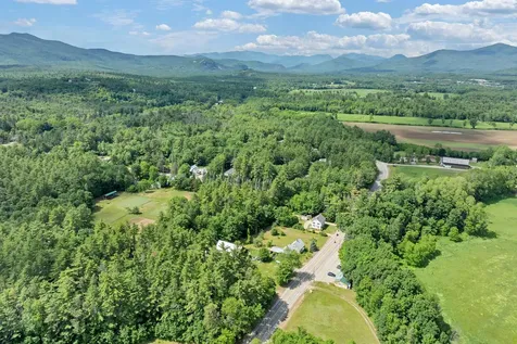 652 West Side Road Conway NH 03818