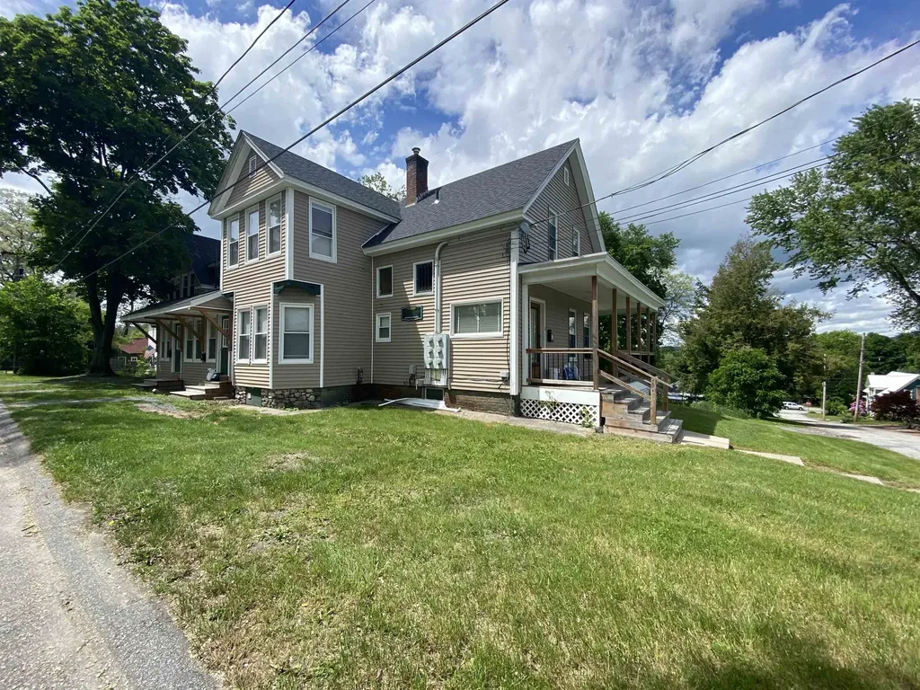 21 Highland Avenue Claremont NH 03743