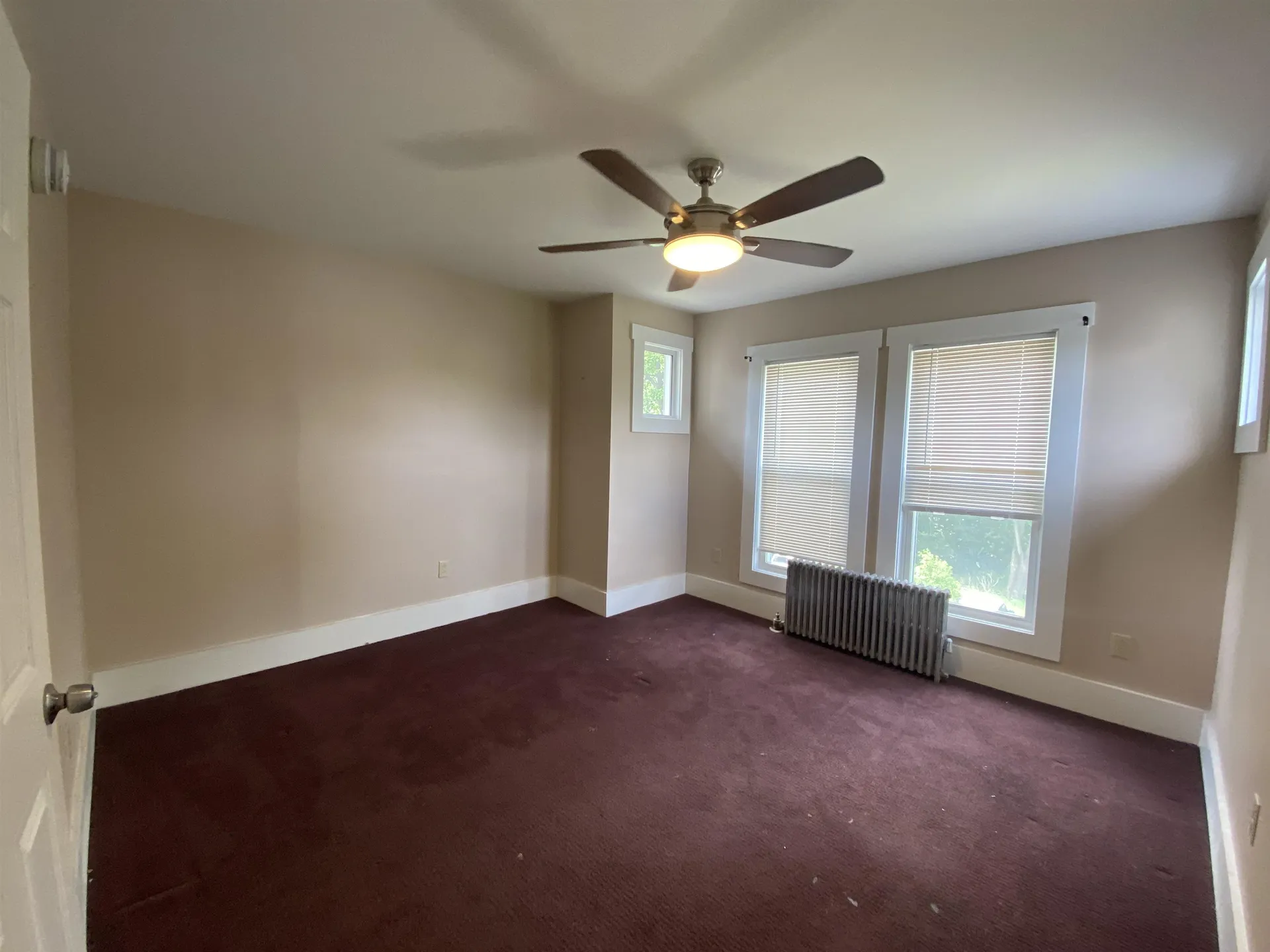 21 Highland Avenue Claremont NH 03743