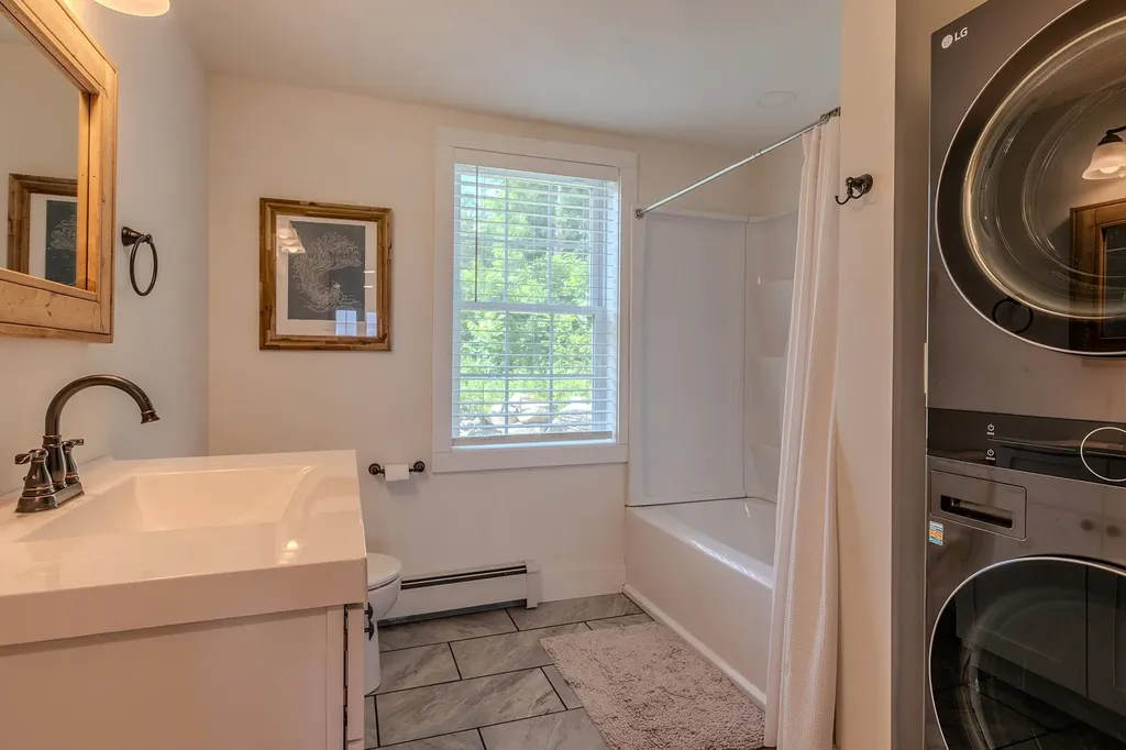 3208 Green Mountain Turnpike Chester VT 05143