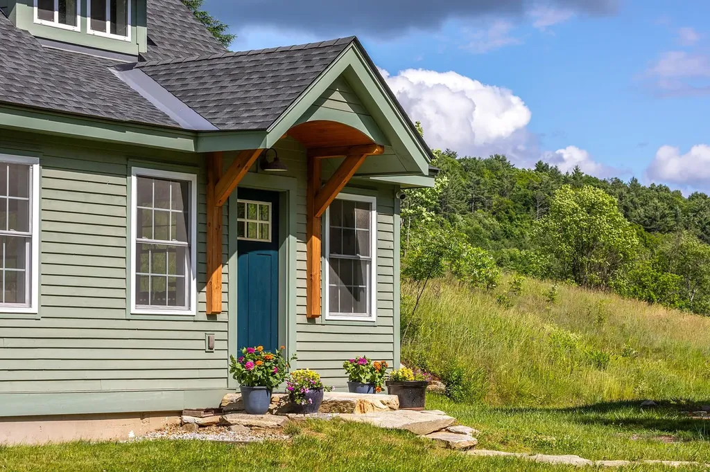 3208 Green Mountain Turnpike Chester VT 05143