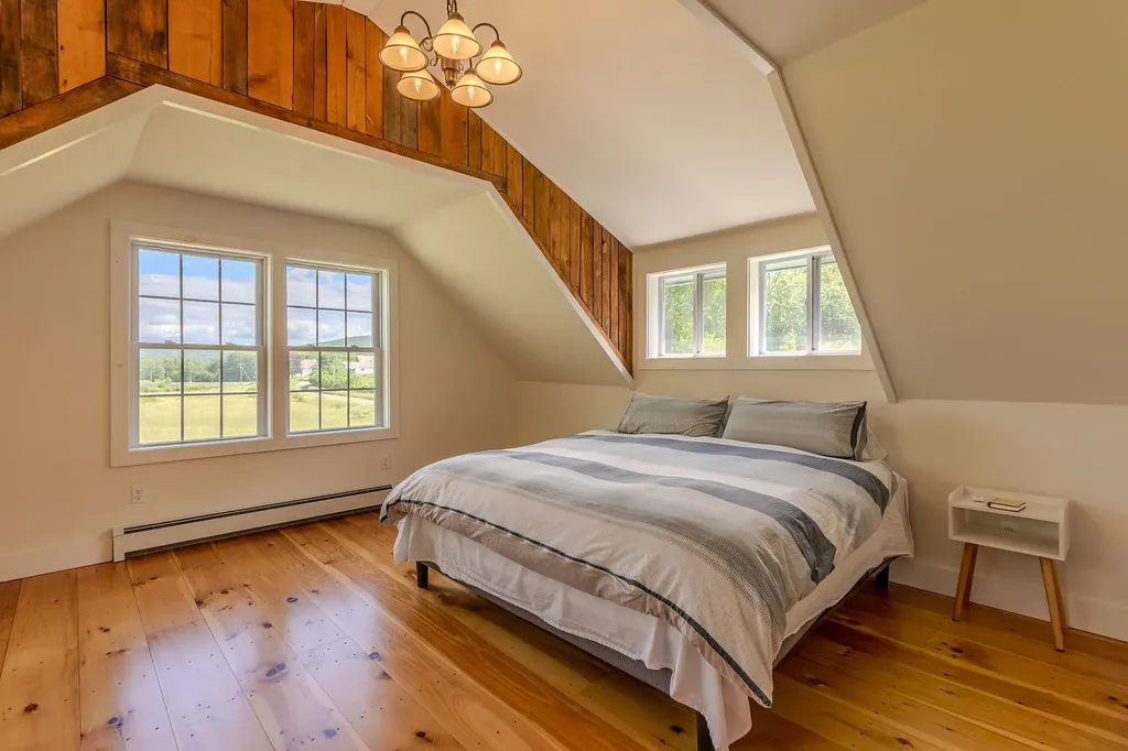 3208 Green Mountain Turnpike Chester VT 05143