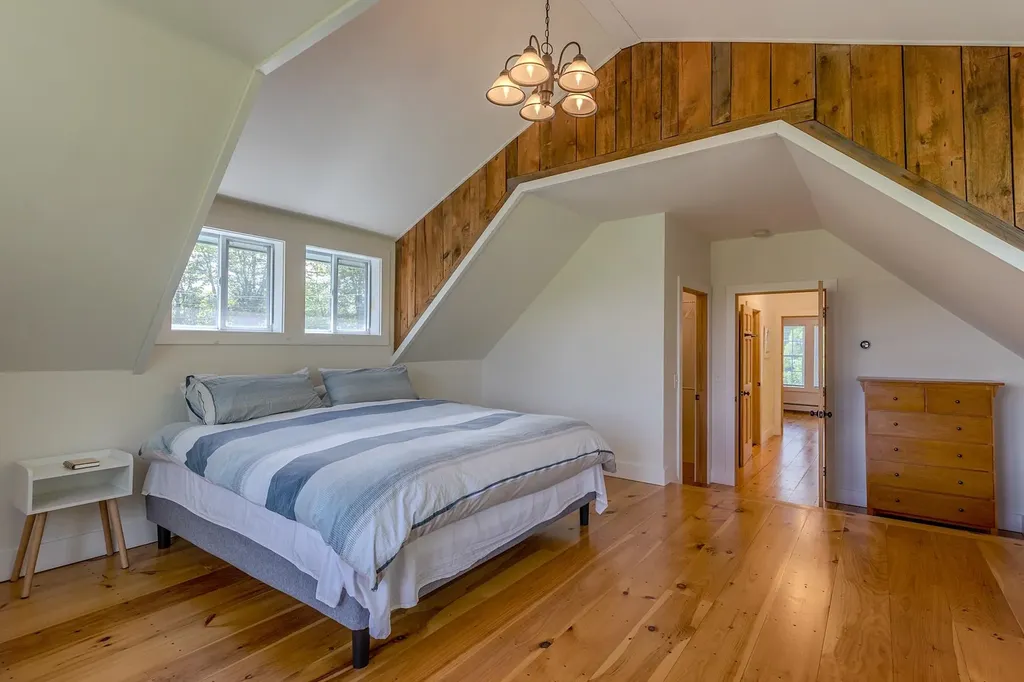 3208 Green Mountain Turnpike Chester VT 05143