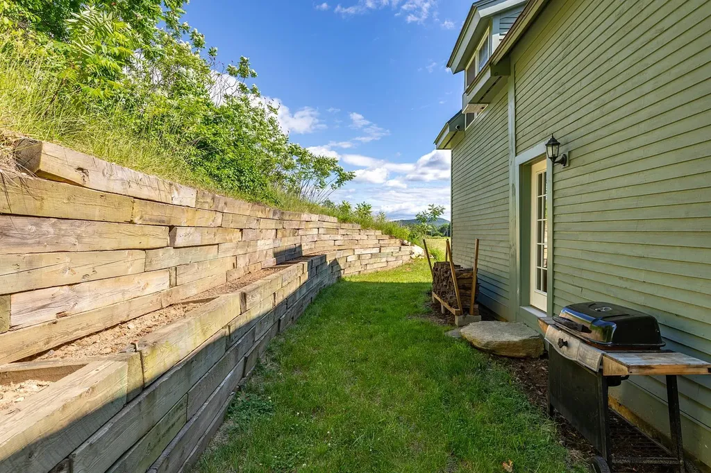 3208 Green Mountain Turnpike Chester VT 05143