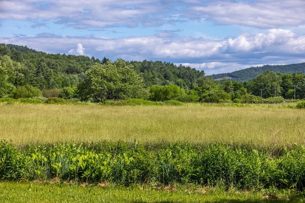 3208 Green Mountain Turnpike Chester VT 05143