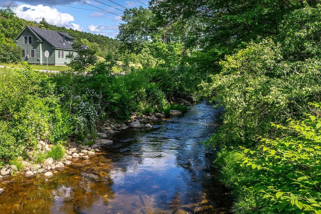 3208 Green Mountain Turnpike Chester VT 05143