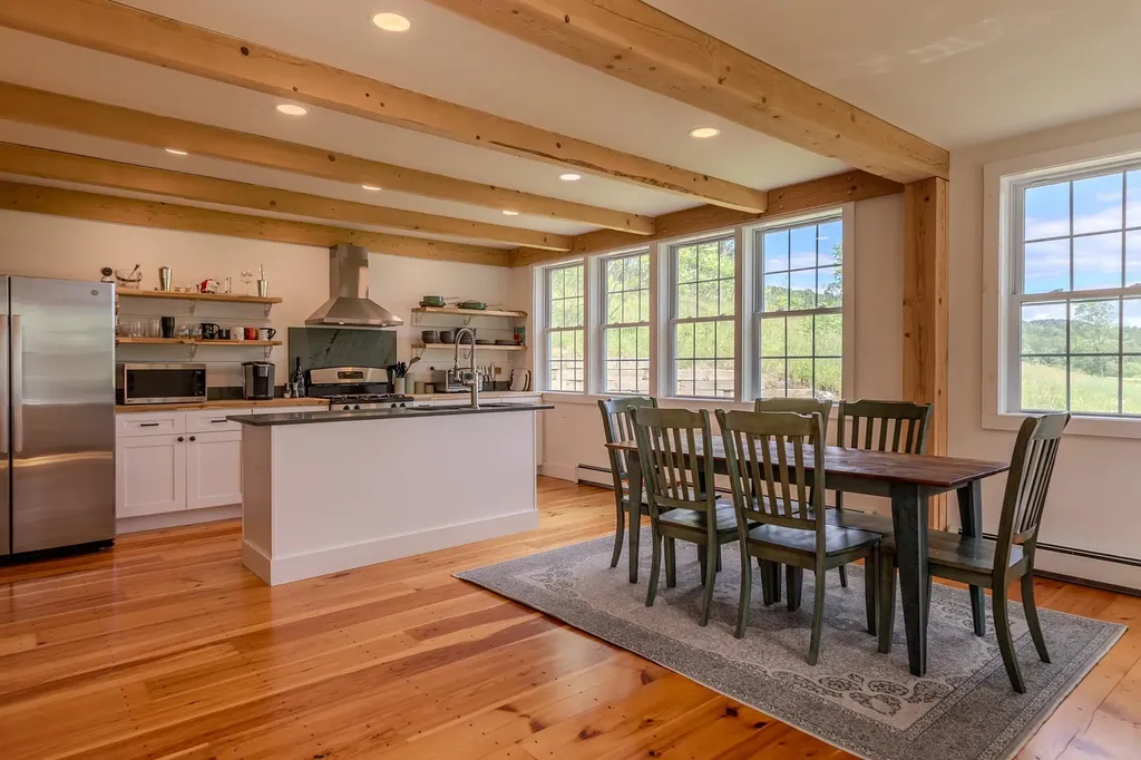 3208 Green Mountain Turnpike Chester VT 05143