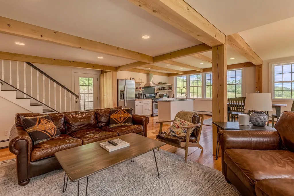 3208 Green Mountain Turnpike Chester VT 05143