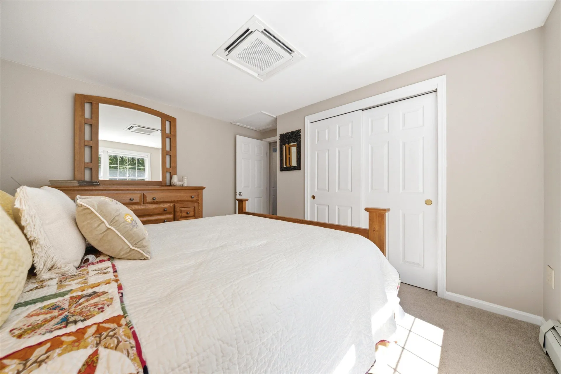140 Appletree Road Auburn NH 03032
