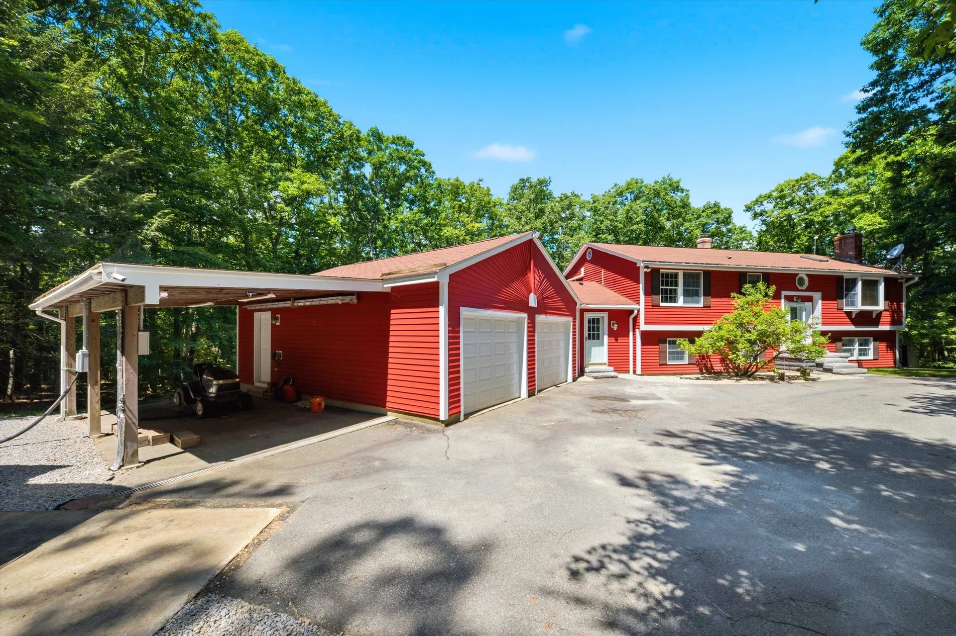 140 Appletree Road Auburn NH 03032