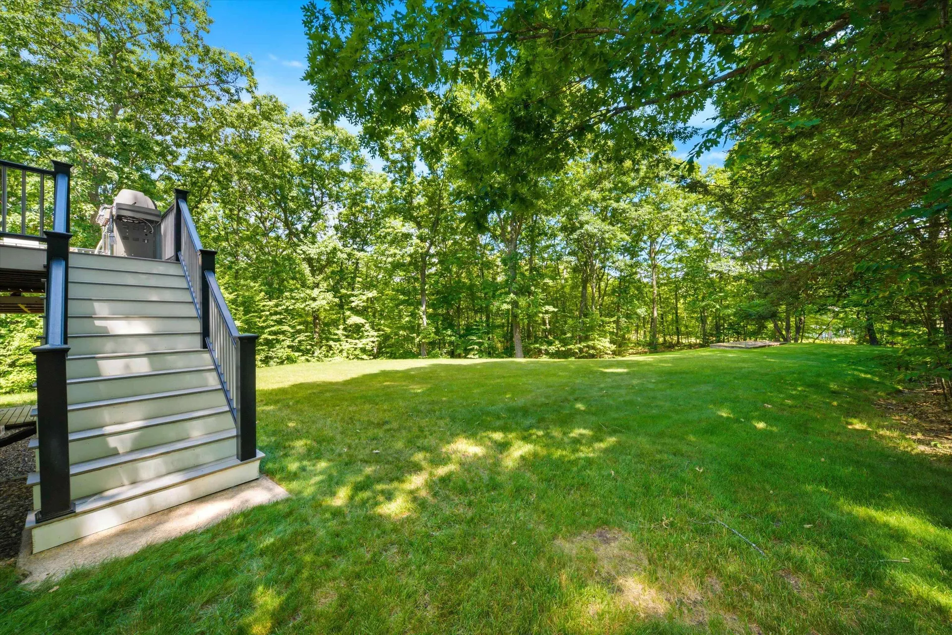 140 Appletree Road Auburn NH 03032