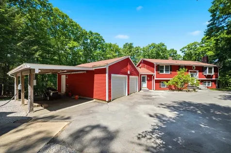 140 Appletree Road Auburn NH 03032