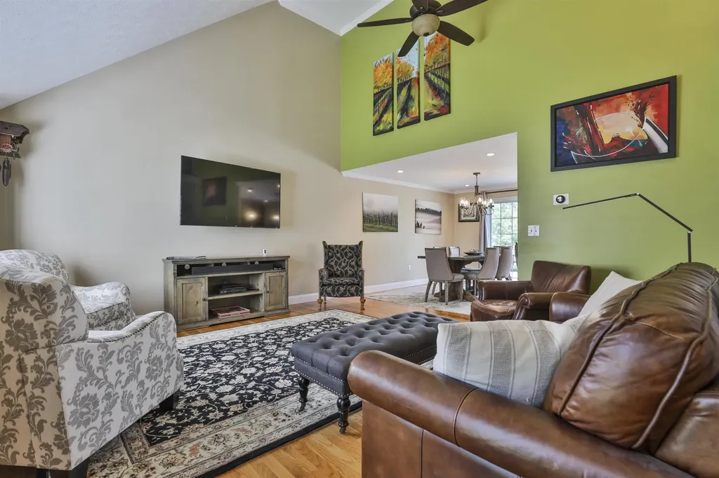 2 Myopia Lane Nashua NH 03063
