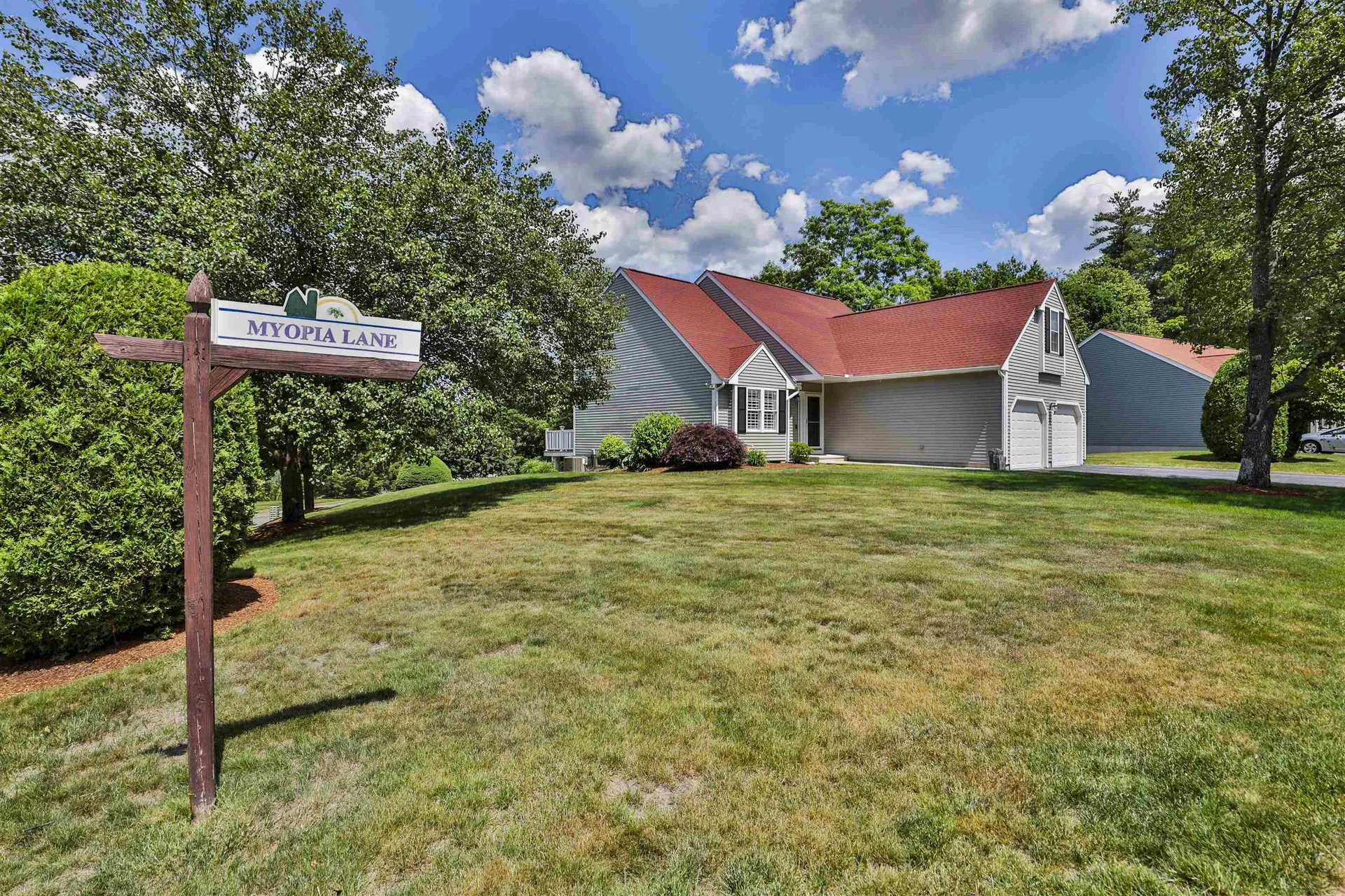 2 Myopia Lane Nashua NH 03063