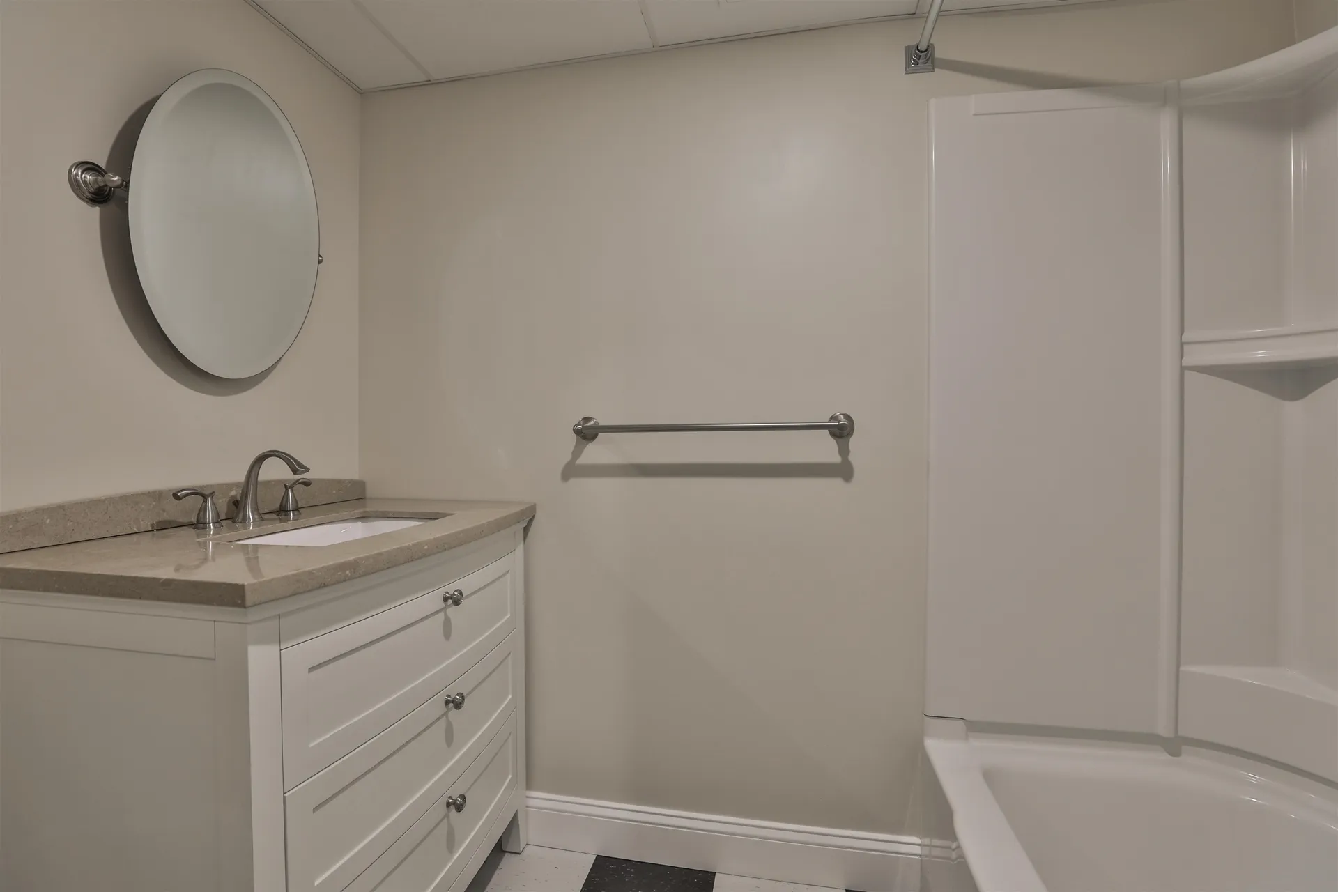 2 Myopia Lane Nashua NH 03063