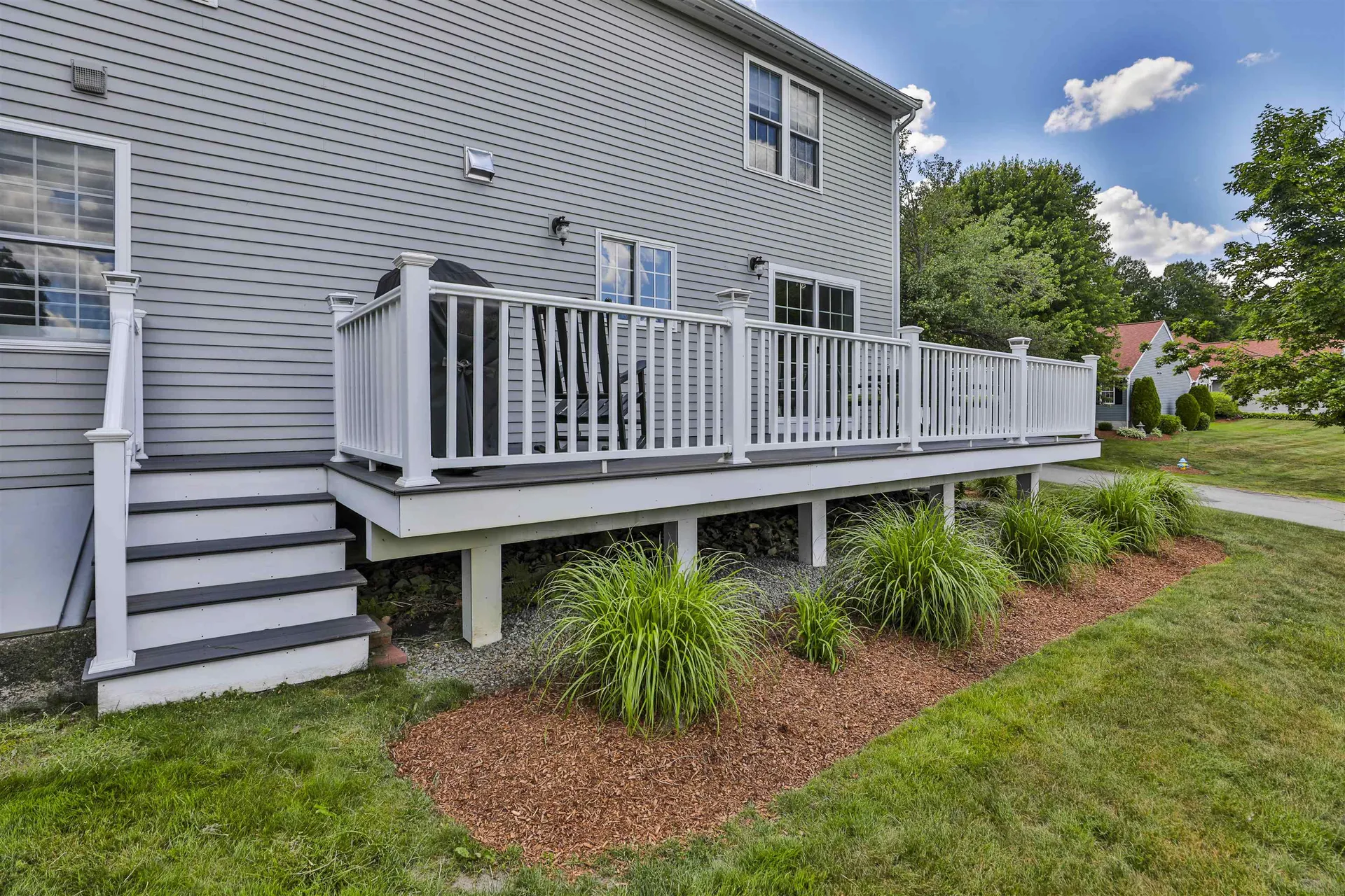 2 Myopia Lane Nashua NH 03063