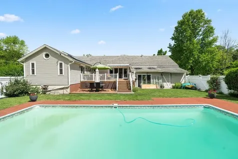 3 Fairway Drive Greenland NH 03840