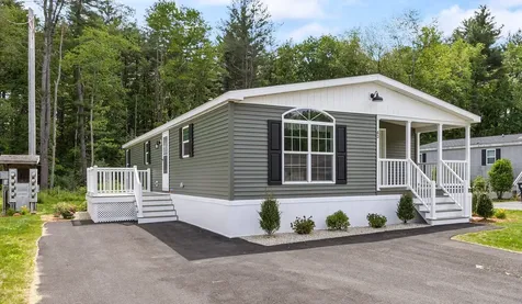 29 Lowell Road Salem NH 03079