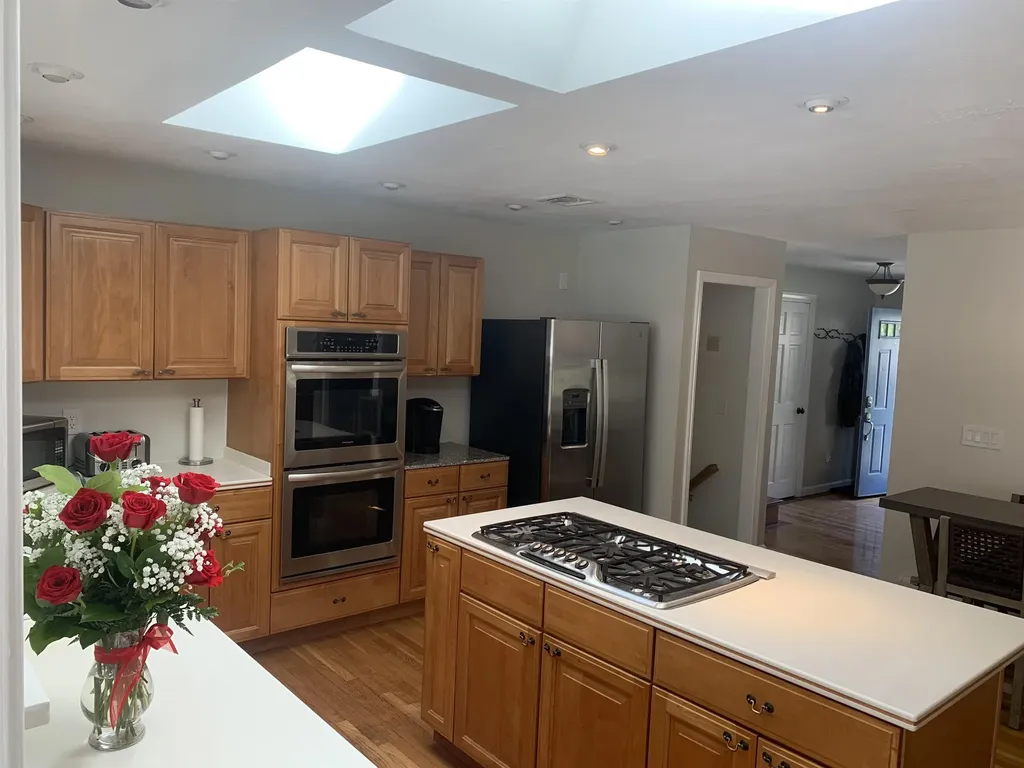 47 Farmington Road Nashua NH 03060-5309