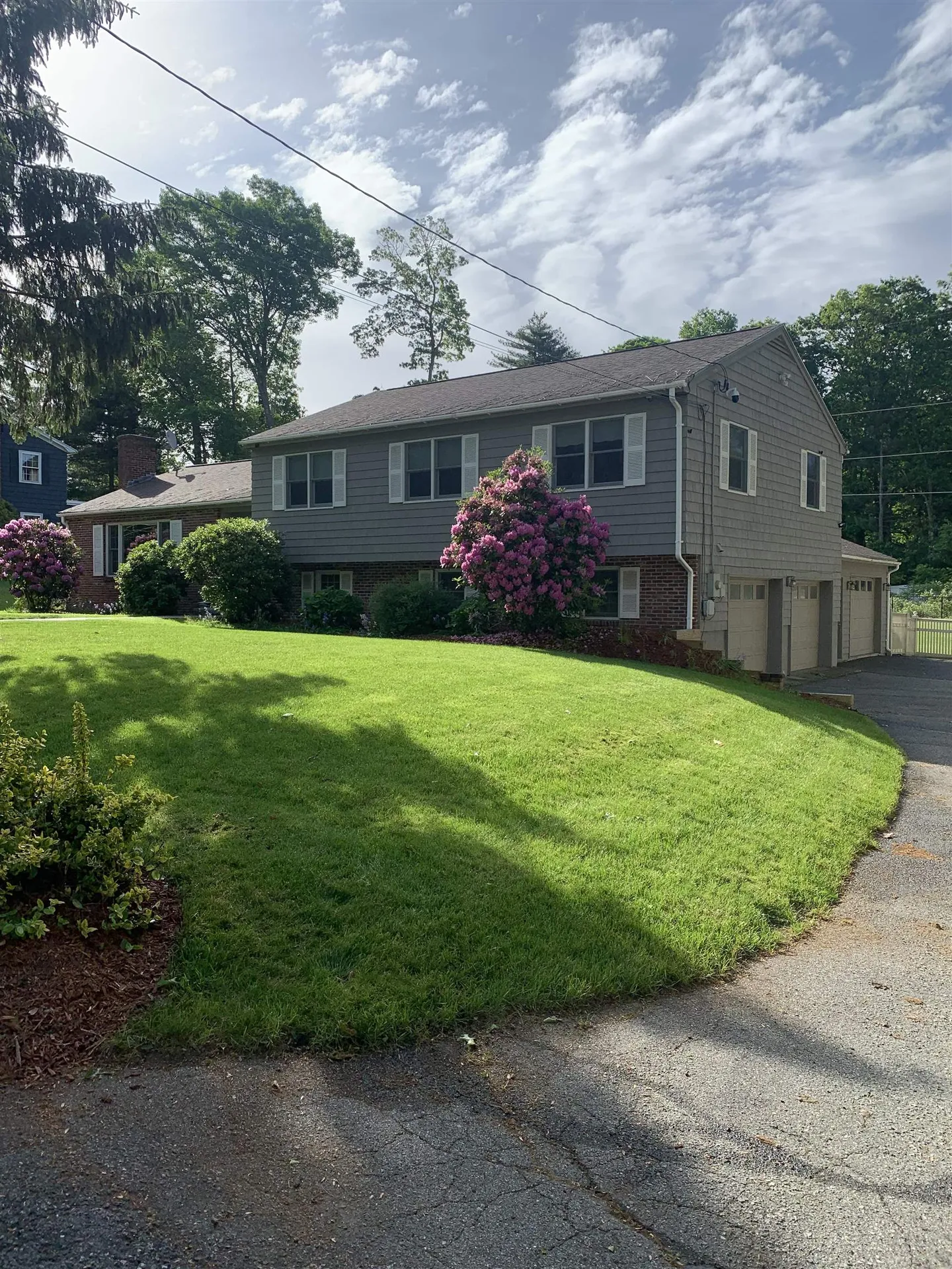 47 Farmington Road Nashua NH 03060-5309