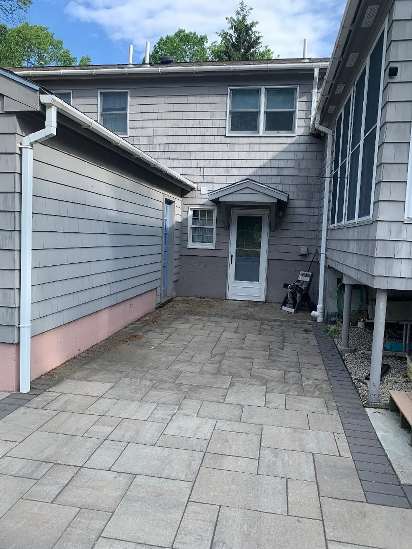 47 Farmington Road Nashua NH 03060-5309
