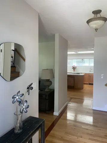 47 Farmington Road Nashua NH 03060-5309