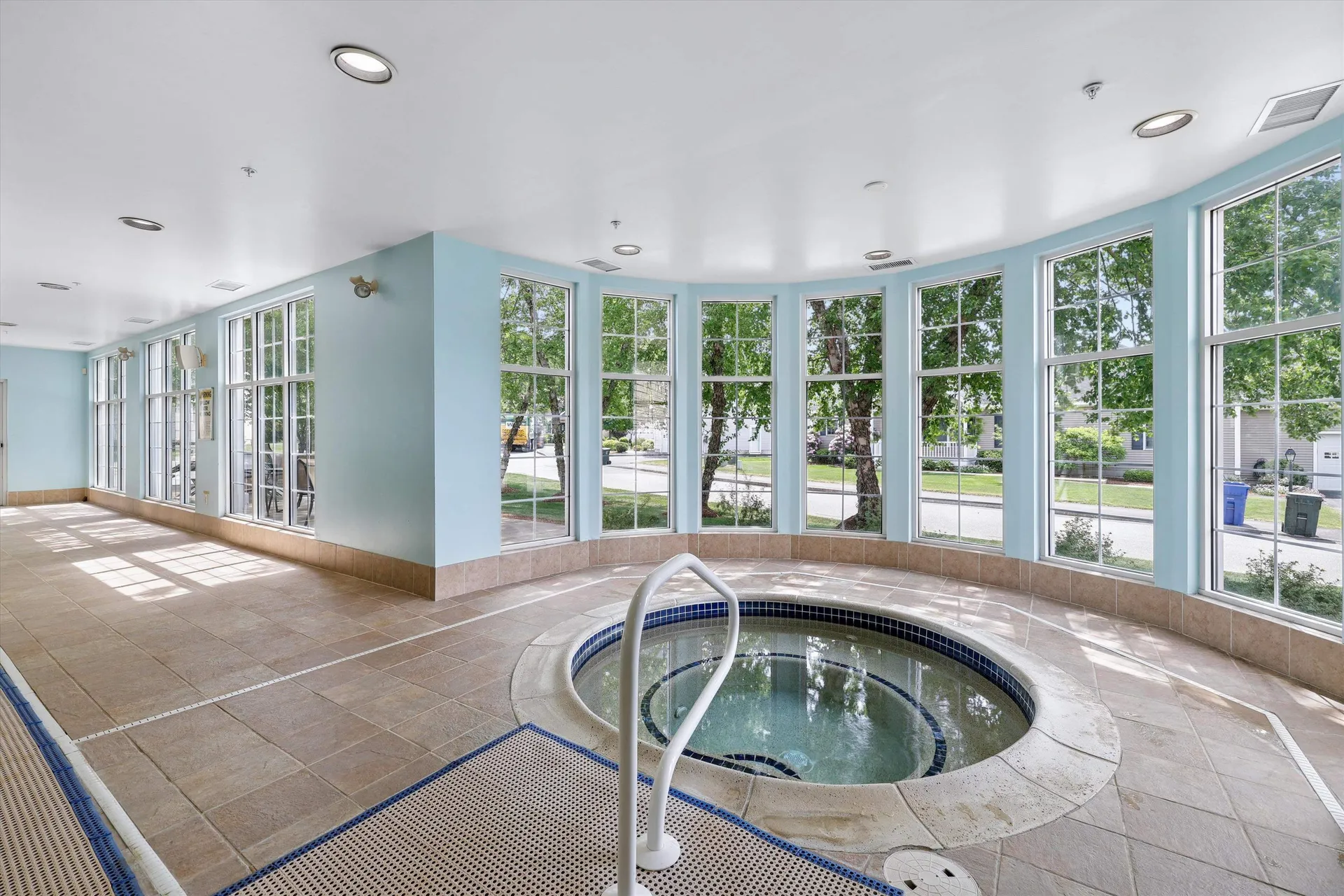 5 Davenport Drive Londonderry NH 03053
