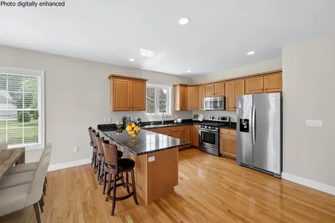 5 Davenport Drive Londonderry NH 03053