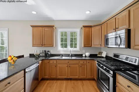 5 Davenport Drive Londonderry NH 03053