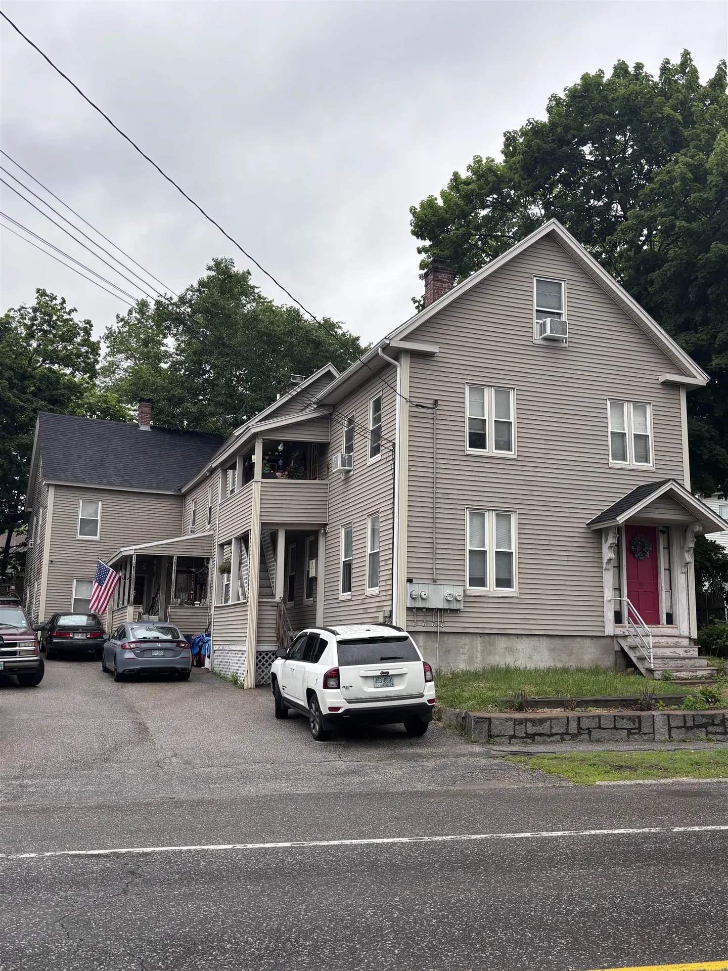Concord NH, 210 S Main Street