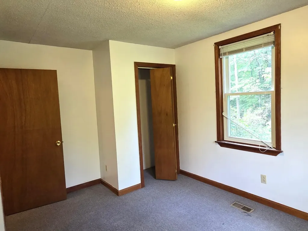 88 Walpole Valley Road Alstead NH 03602