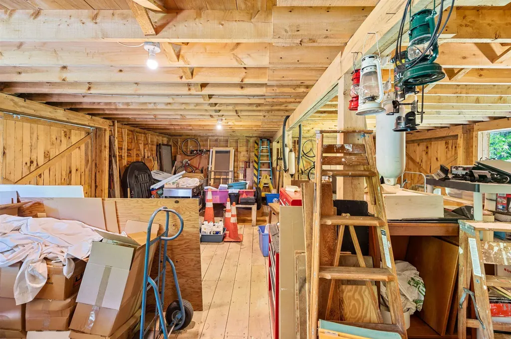 1670 Crooks Road Eden VT 05652-9623