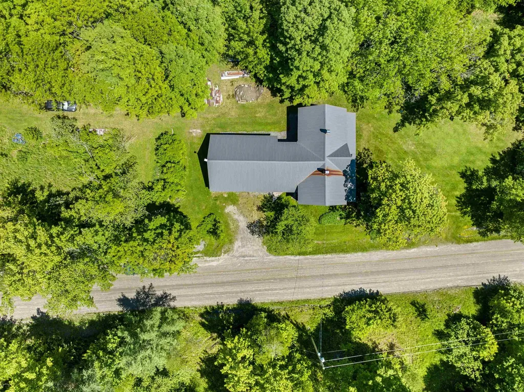 1670 Crooks Road Eden VT 05652-9623