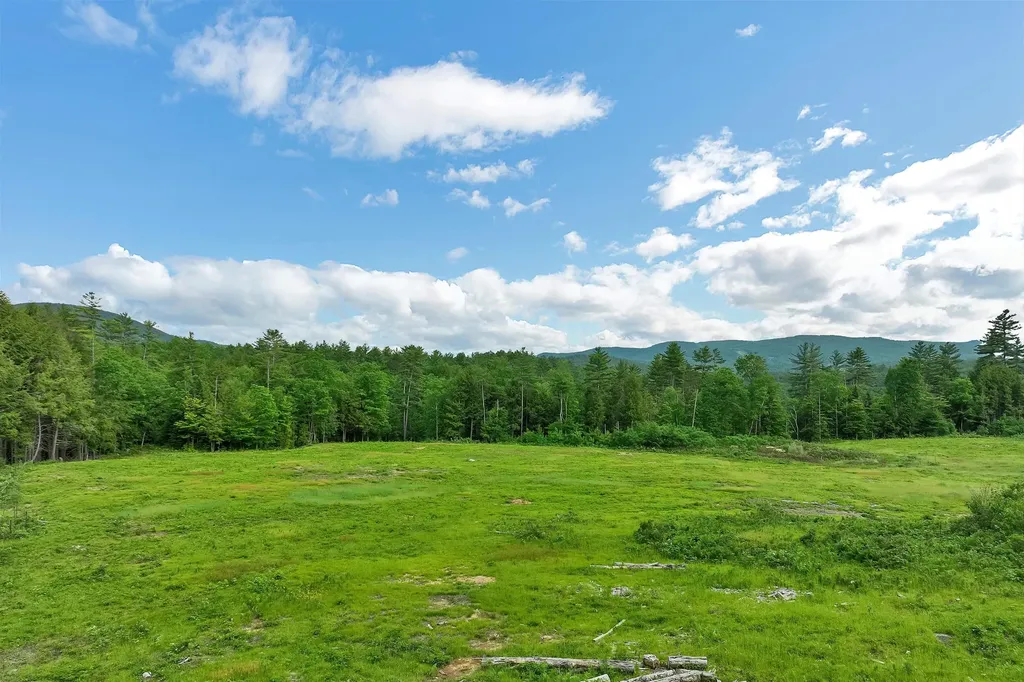 139 A Turner Road Wentworth NH 03282