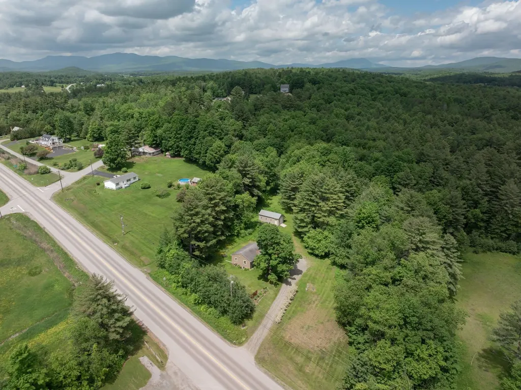 261 Vt Route 15e Route Hyde Park VT 05655