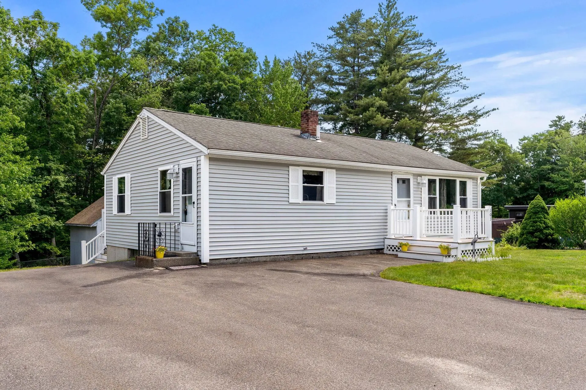 103 Highland Street Hudson NH 03051