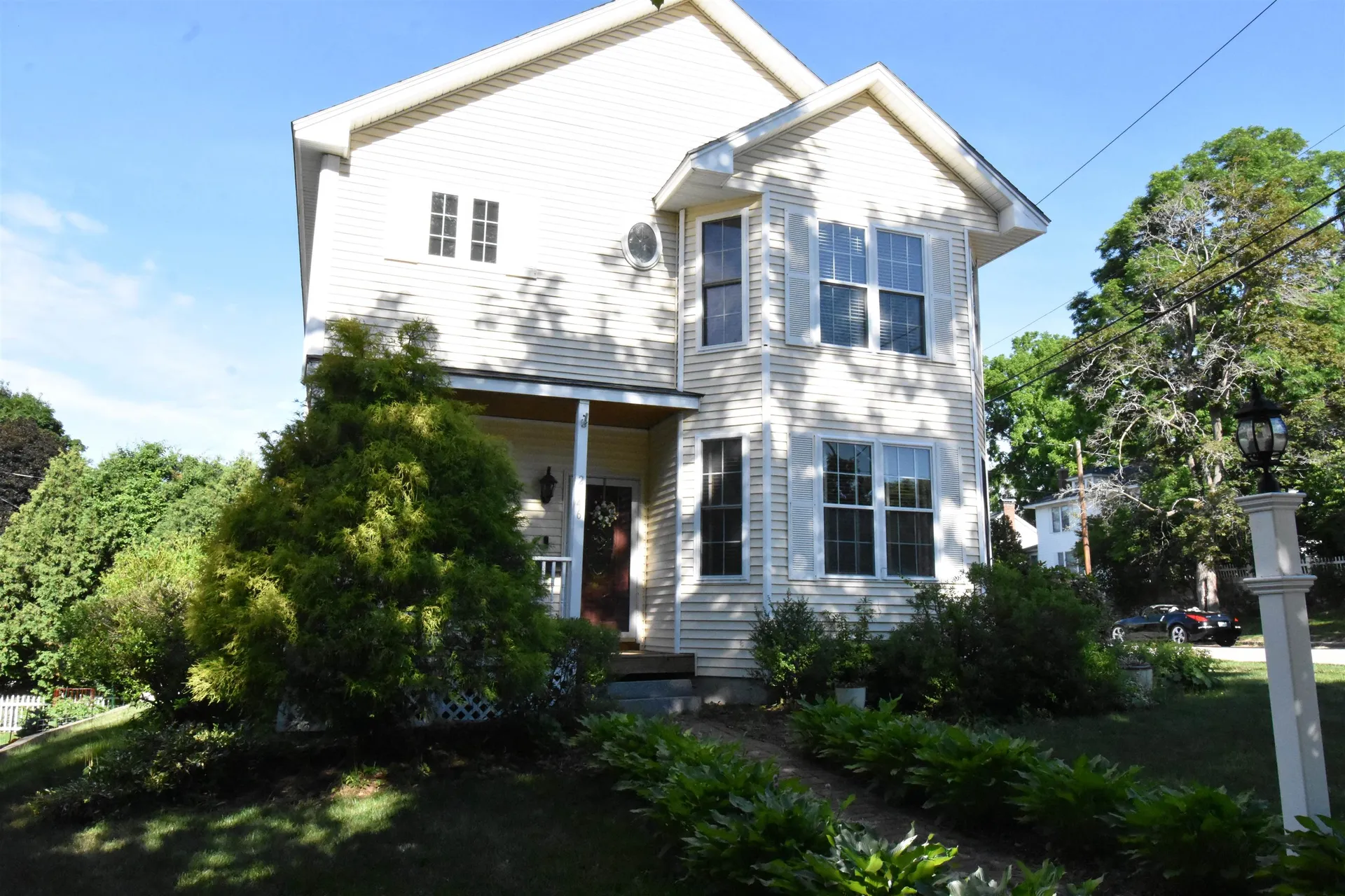 2246 Elm Street Manchester NH 03104