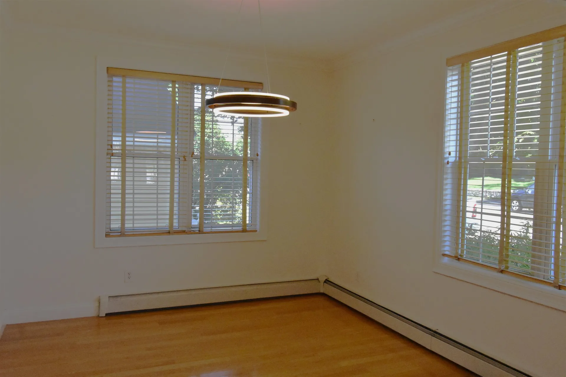 2246 Elm Street Manchester NH 03104