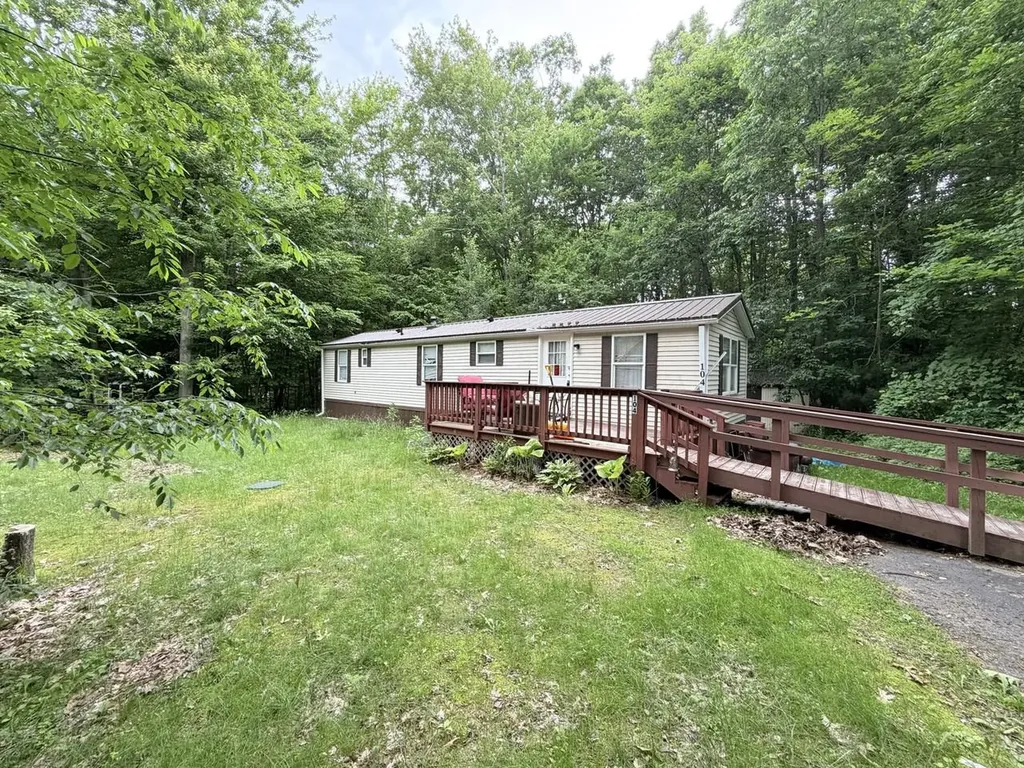 104 Lexington Road Colchester VT 05446
