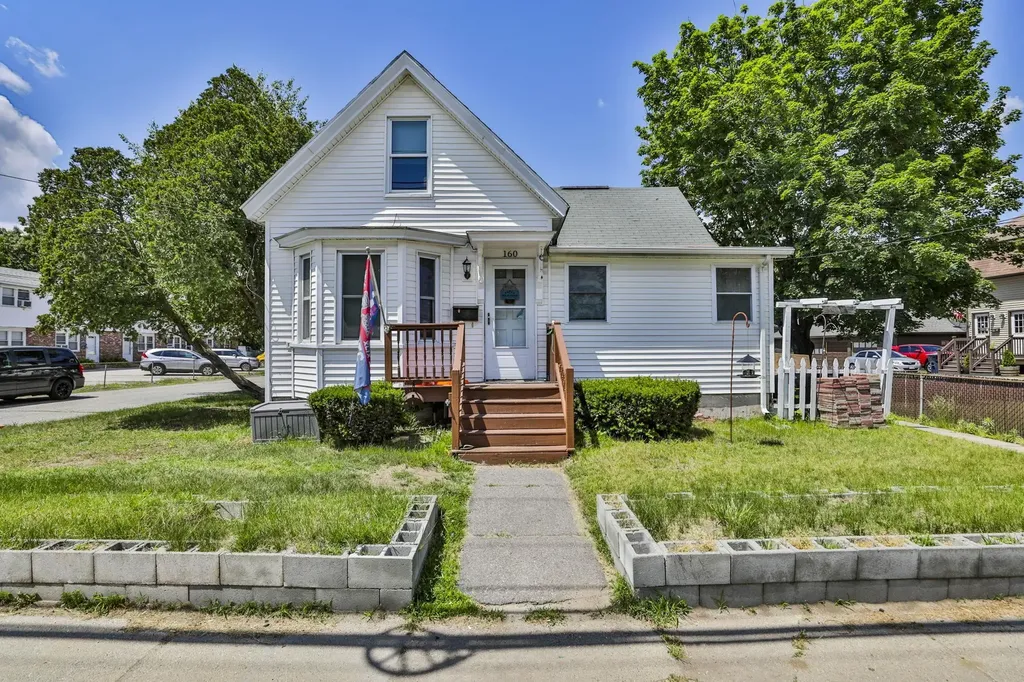 160 West Hollis Street Nashua NH 03060