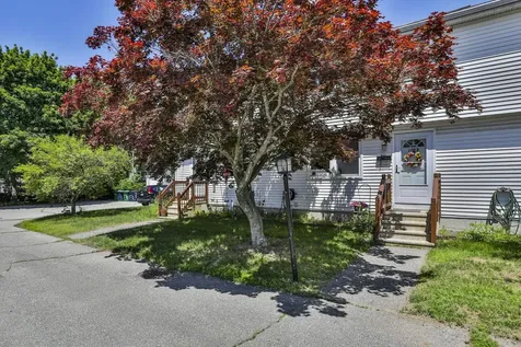 160 West Hollis Street Nashua NH 03060