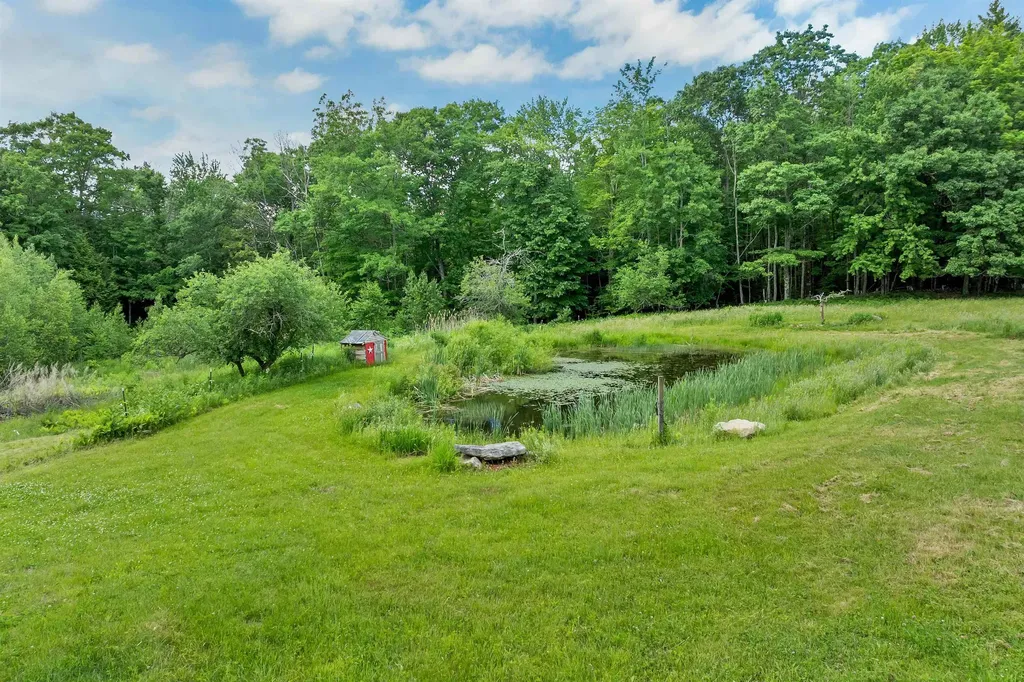 307 E Ricker Road Loudon NH 03307