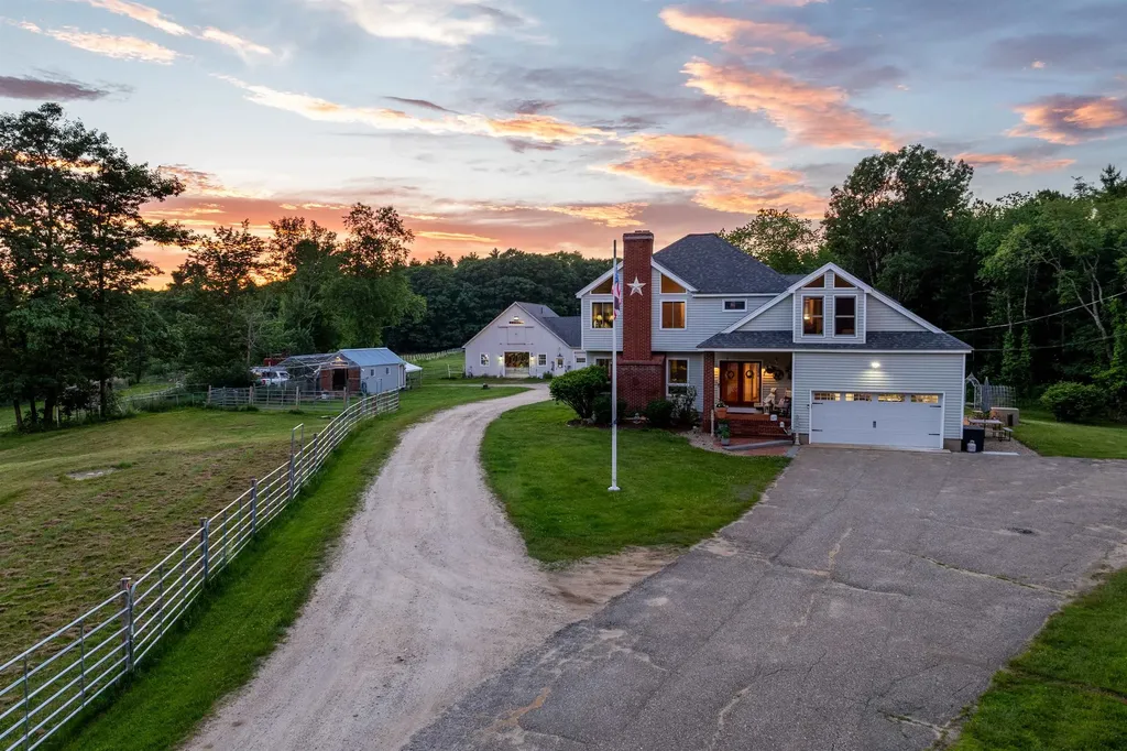307 E Ricker Road Loudon NH 03307