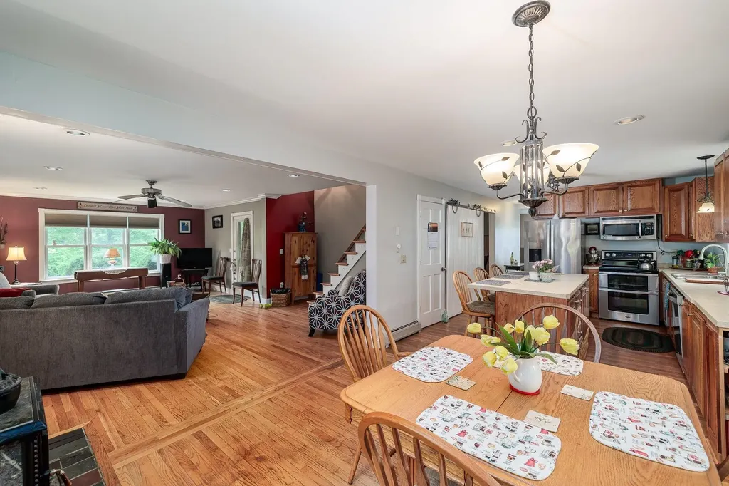 977 Lower Pleasant Valley Road Cambridge VT 05464