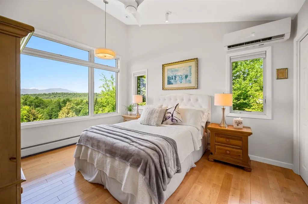 532 Mountain Estates Drive Hyde Park VT 05655