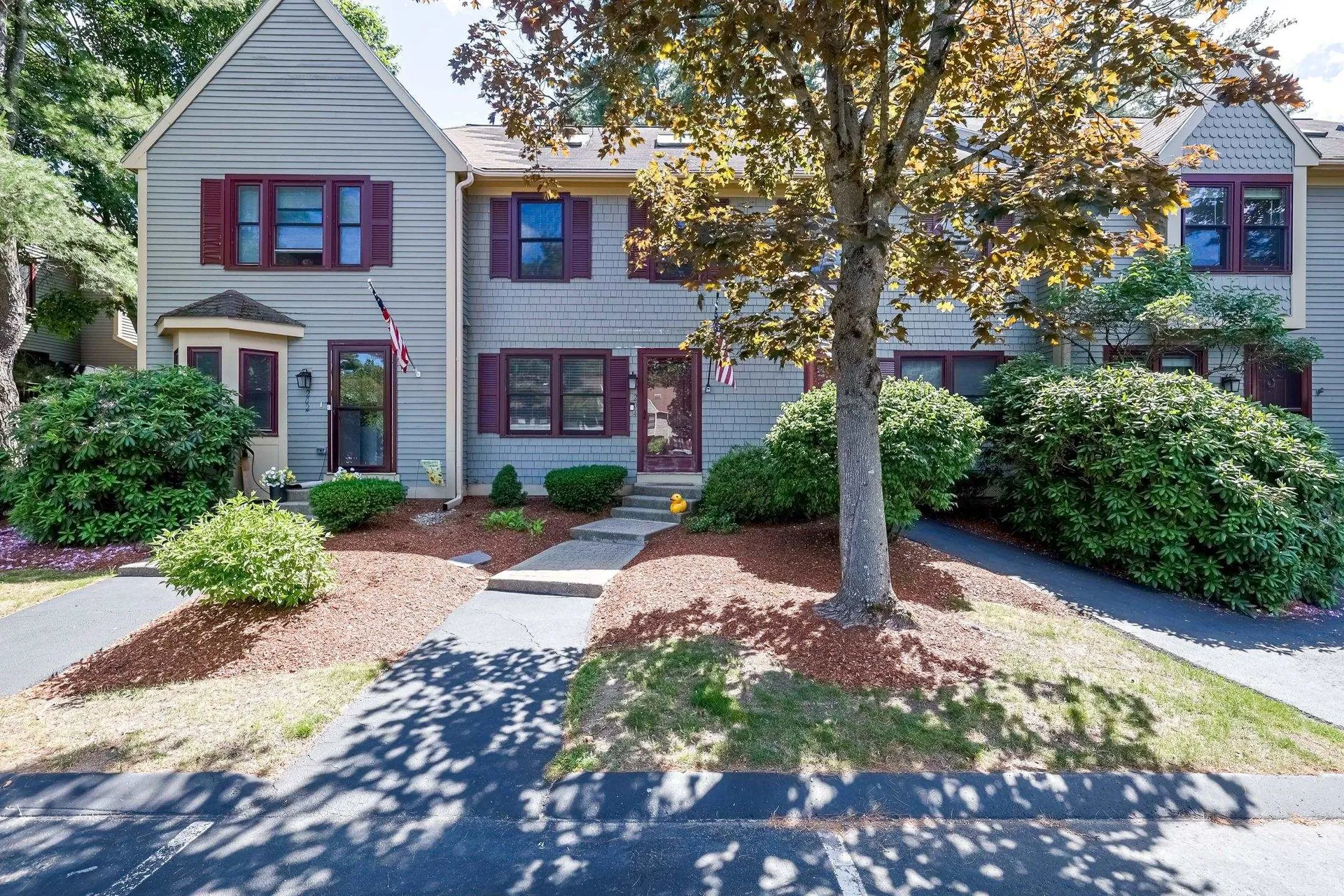 204 Bartemus Trail Nashua NH 03063